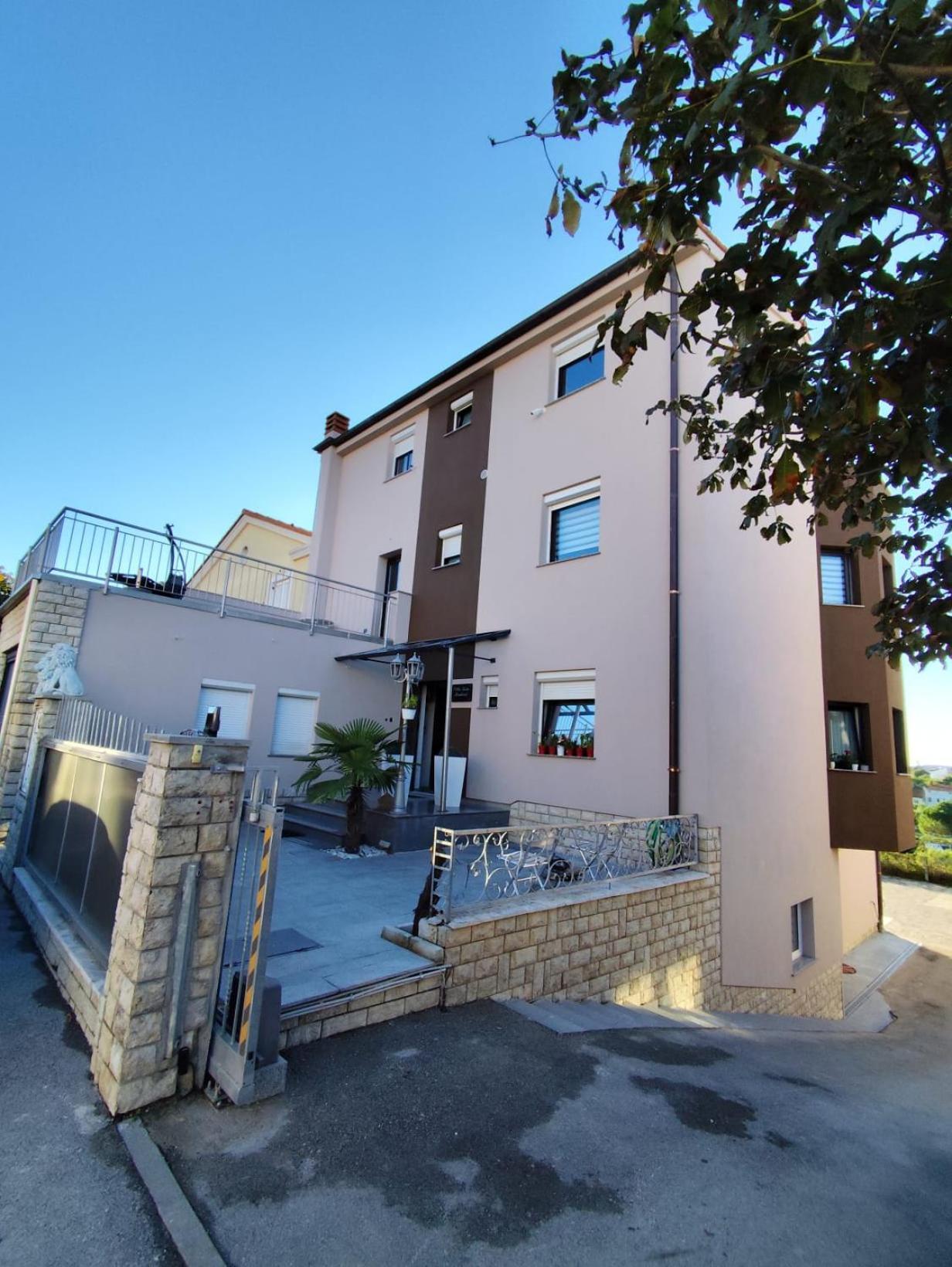 Villa Twins Markovic Pula Exterior photo